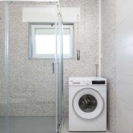 Host Wise - Solar De Pisões