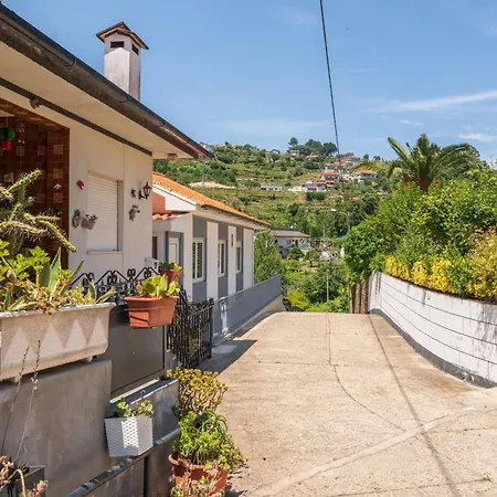 Host Wise - Solar De Pisões * Marco de Canavezes